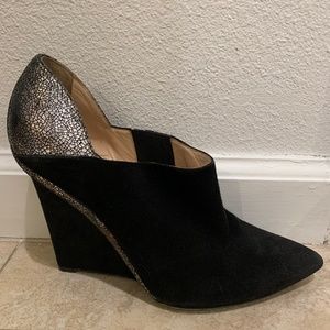 Cassandra Wedge Heels